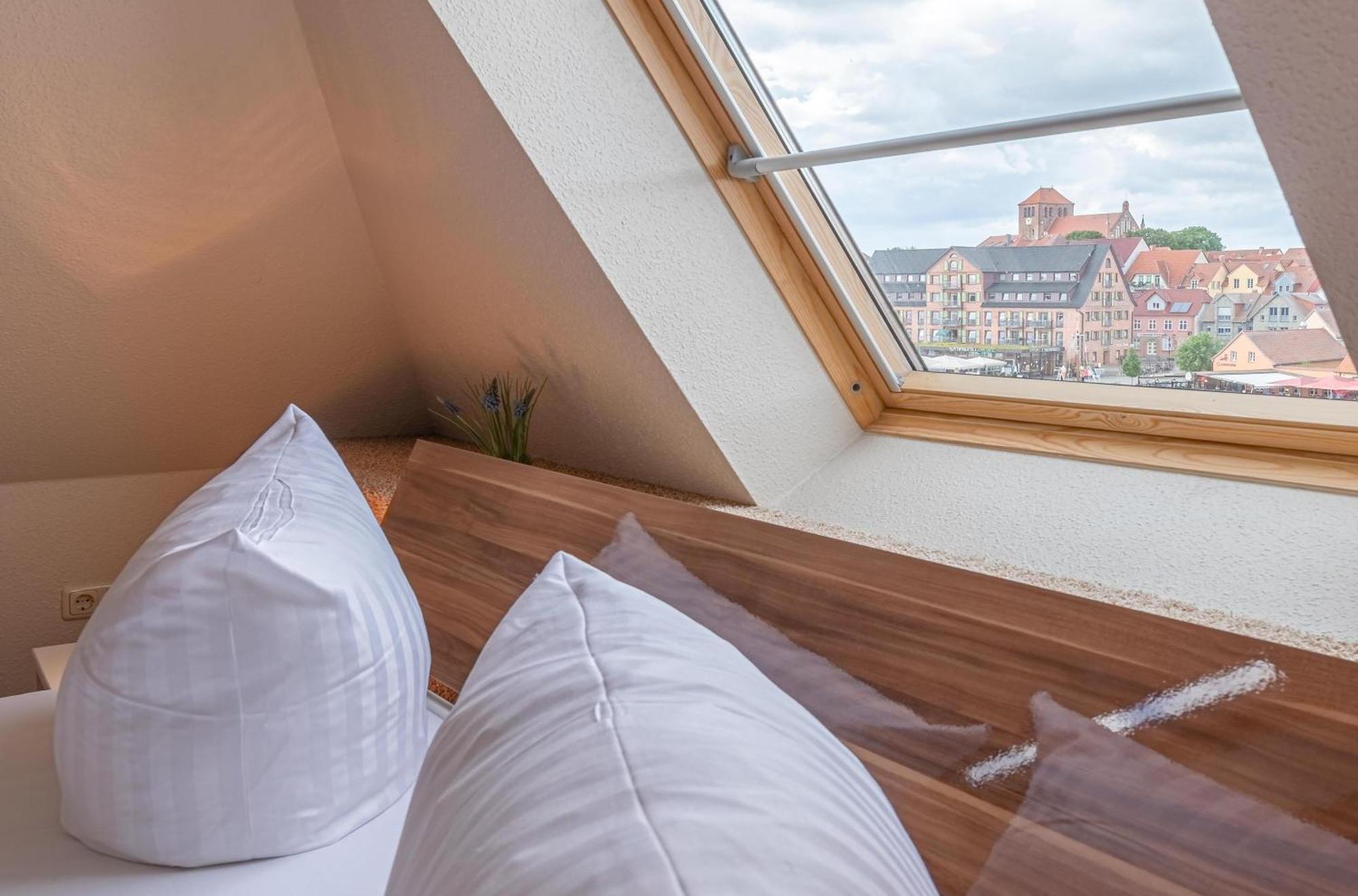Mueritzausblick Appartement Waren  Buitenkant foto